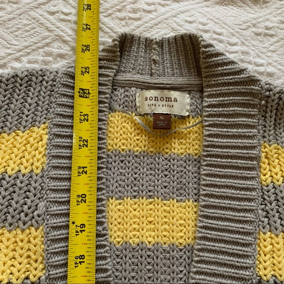 Open cardigan with a varsity look. - Picture 2 of 2